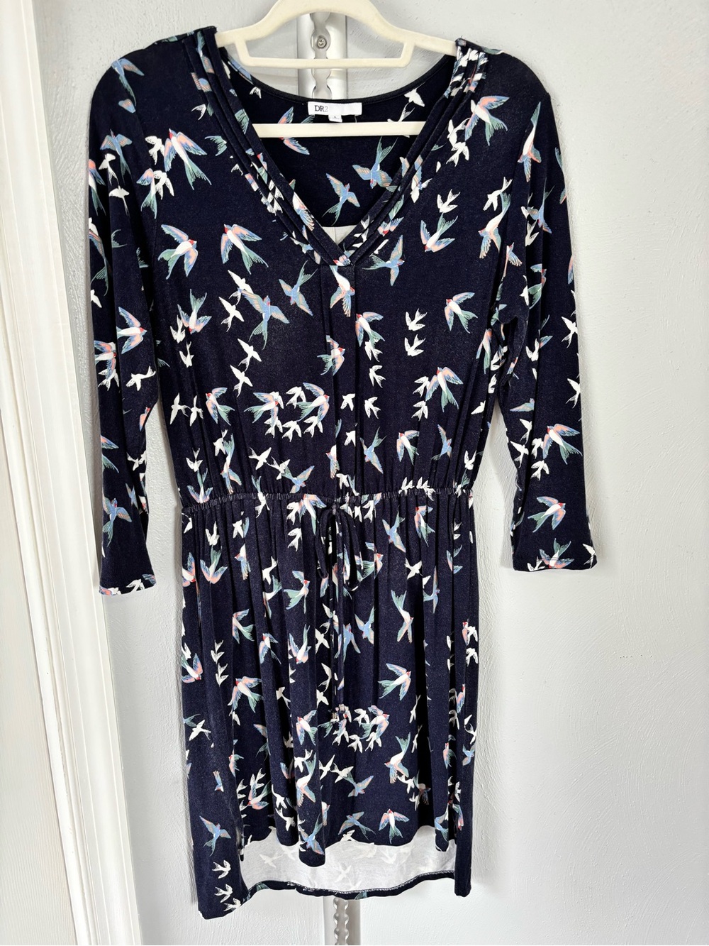 DR2 Navy Bird-Print V-Neck Long Sleeve Dress